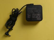 Блок живлення Toshiba&nbsp;Satellite&nbsp;L70-A